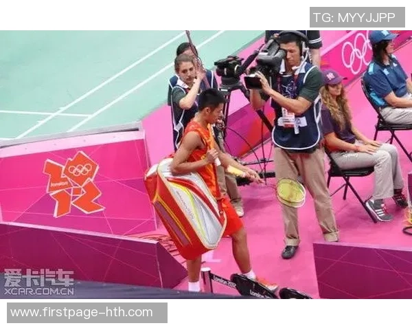 2008年羽毛球男单决赛林丹对阵陶菲克的经典对决与精彩瞬间回顾